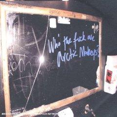 Arctic Monkeys — Despair In The Departure Lounge
