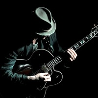 Guitar Pete — The Stranger