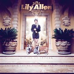 Lily Allen — Hard Out Here