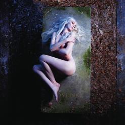 The Pretty Reckless — Standing At The Wall